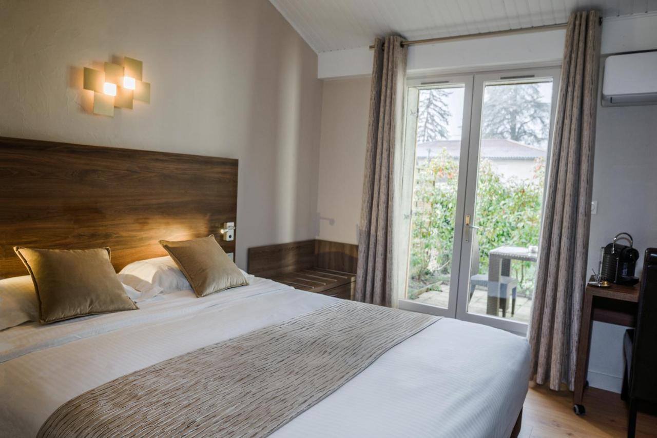 Logis Hotel Le Petit Casset La Boisse Zewnętrze zdjęcie