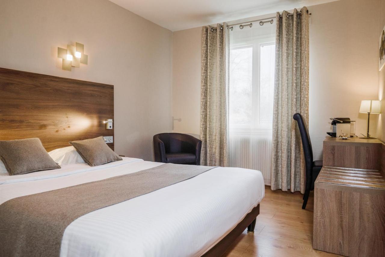 Logis Hotel Le Petit Casset La Boisse Zewnętrze zdjęcie