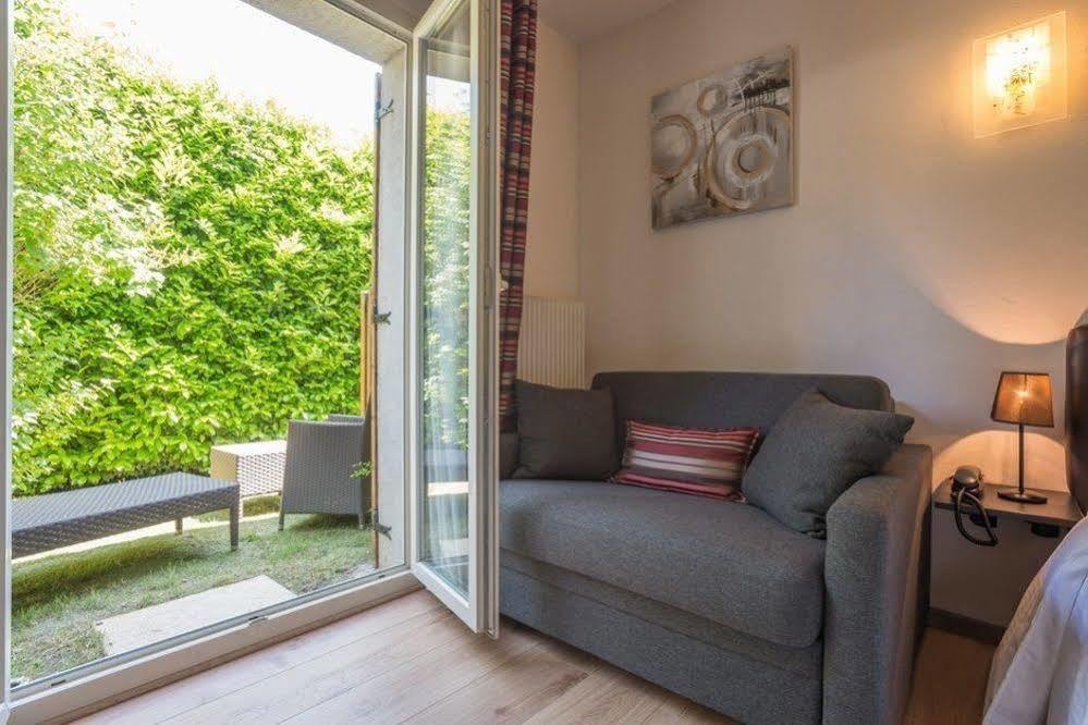 Logis Hotel Le Petit Casset La Boisse Zewnętrze zdjęcie